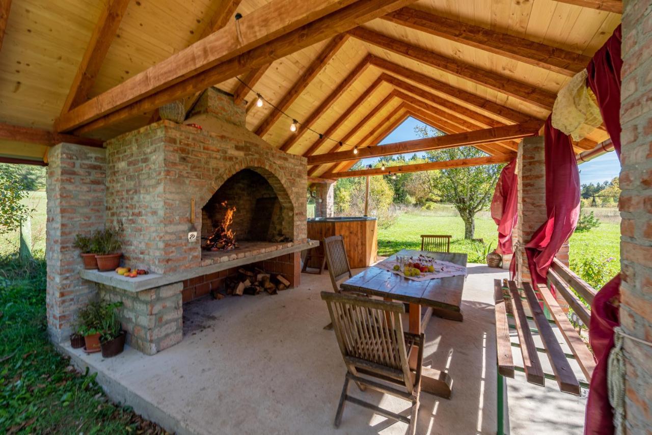 Magnus Lupus Villa Korenica Kültér fotó