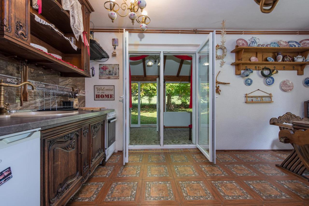 Magnus Lupus Villa Korenica Kültér fotó