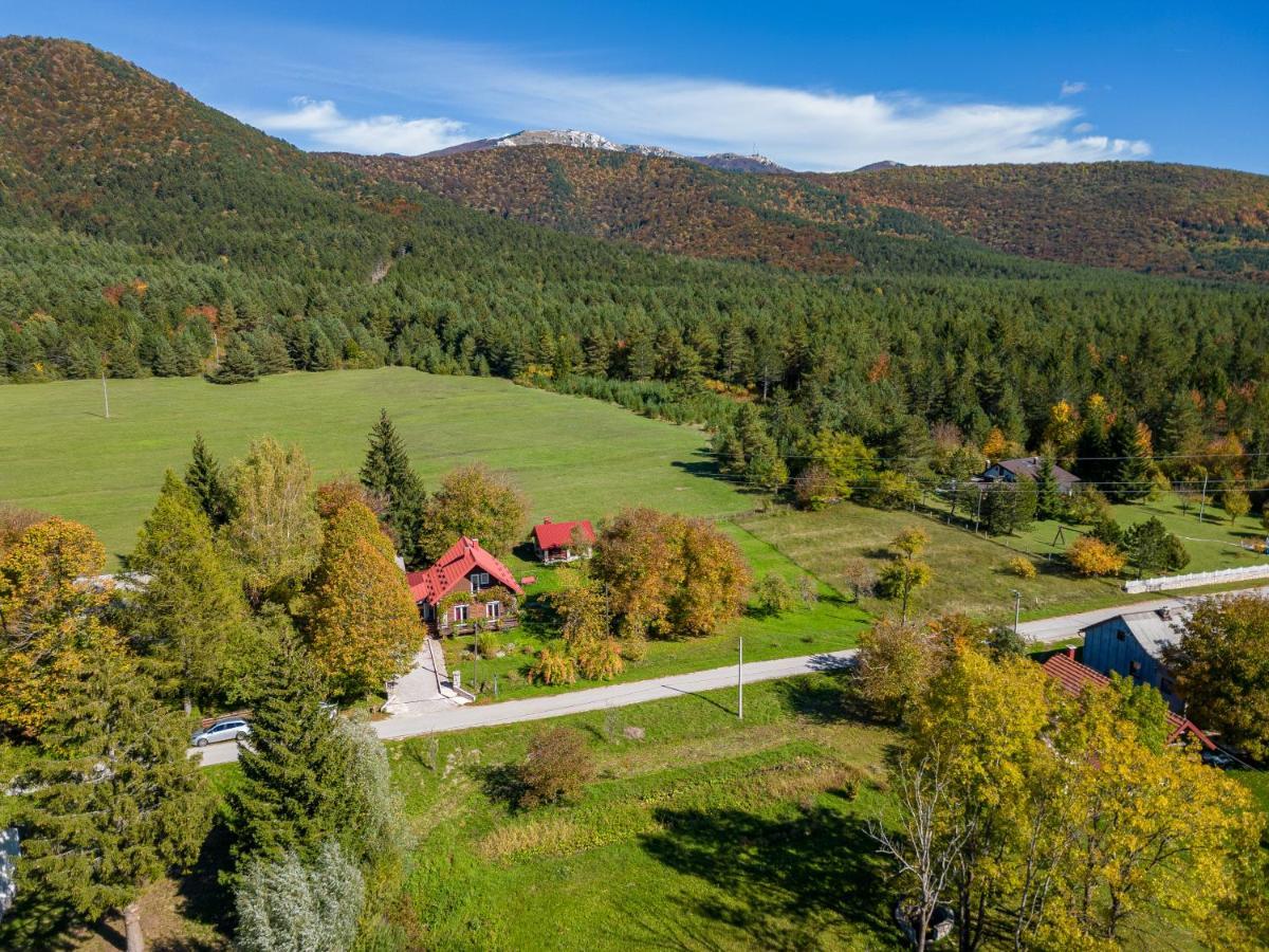 Magnus Lupus Villa Korenica Kültér fotó